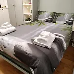 Petit Macchi * Milán